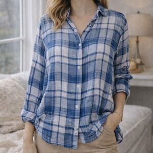 FP2 Cloth & Stone Shirt Top Blouse Blue Chambray Plaid Tunic Womens Small Button